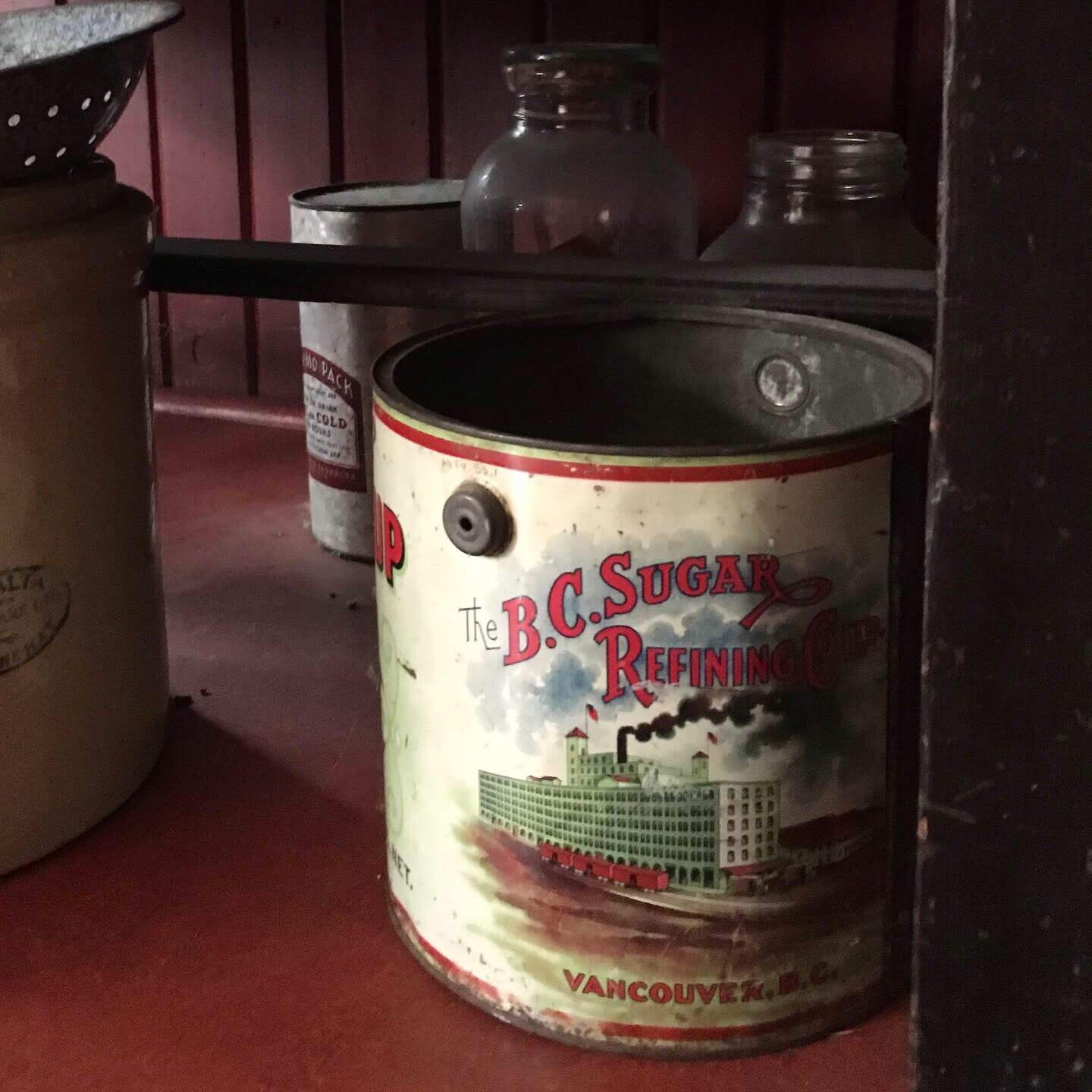 kitchen rogers sugar tin