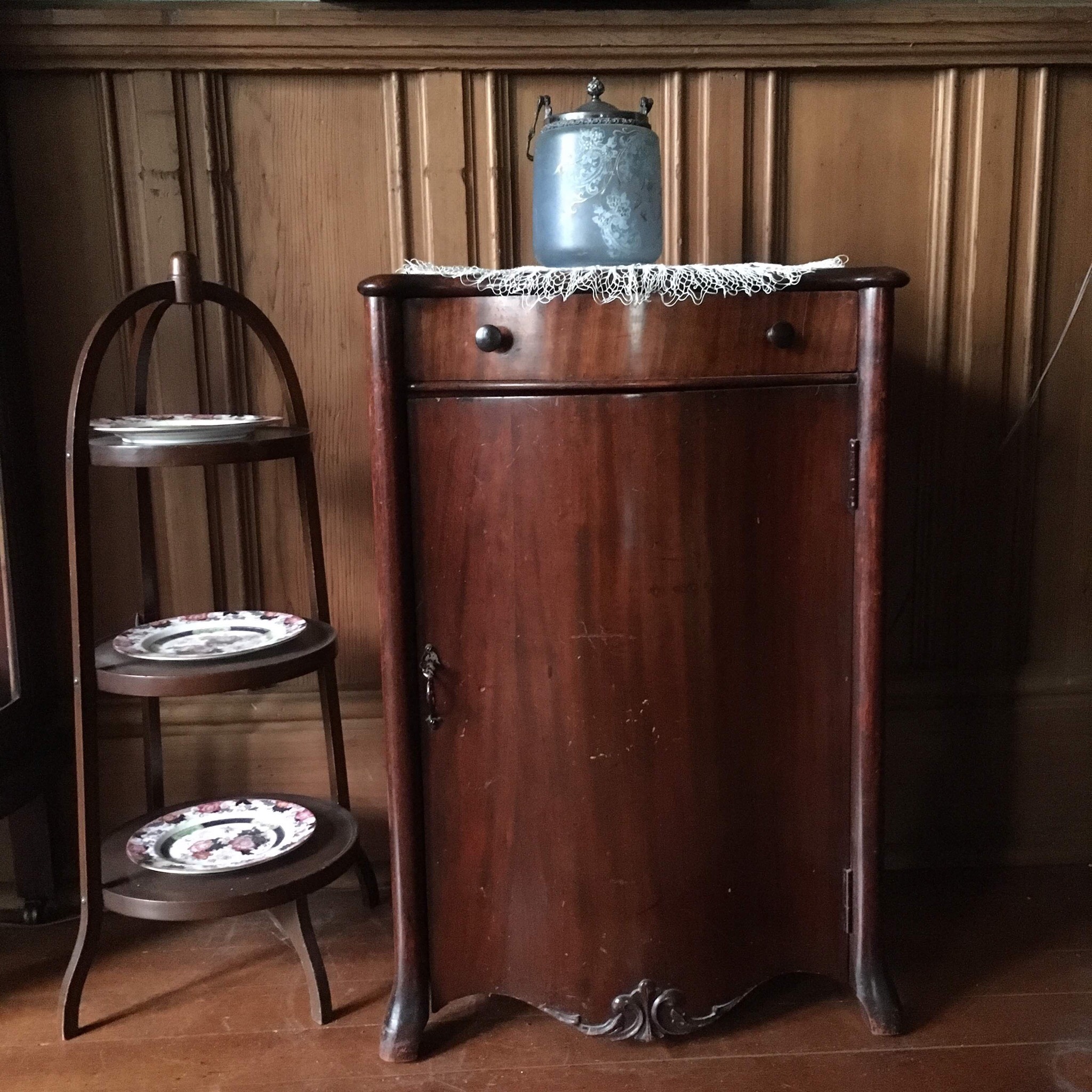 parlour music cabinet