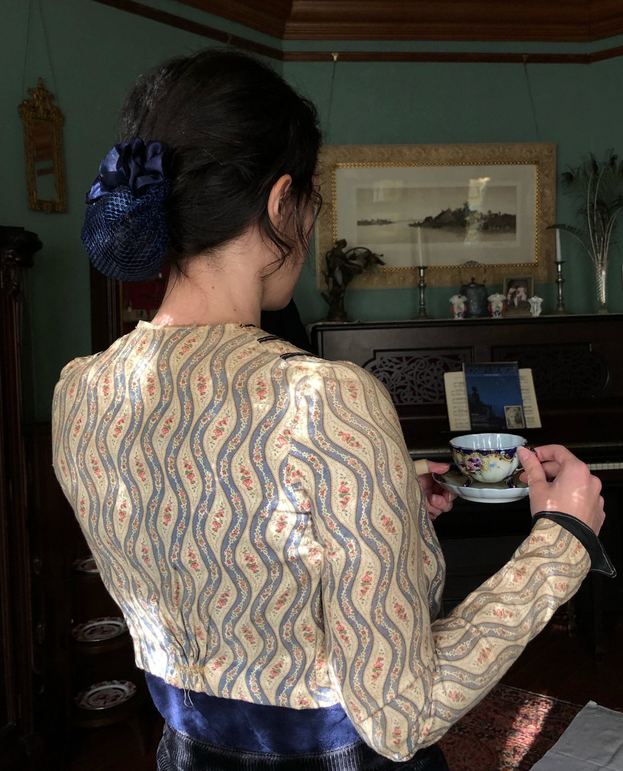 Curious Collectors - ROEDDE HOUSE MUSEUM sara teacup 1 scaled