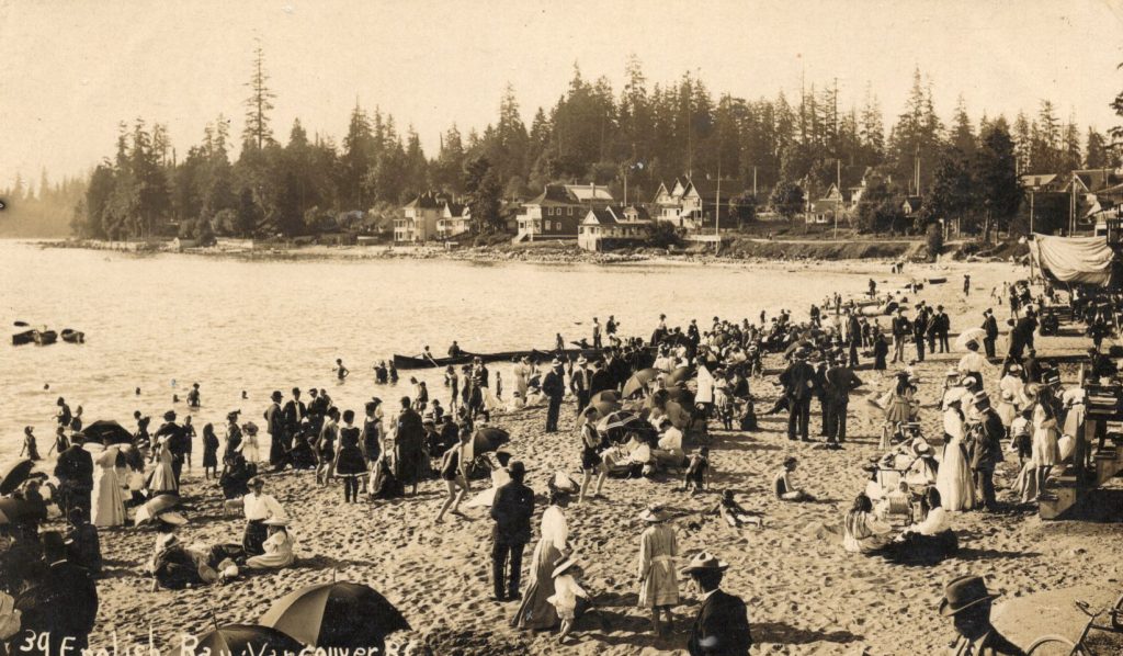 Vancouver Postcard Club - ROEDDE HOUSE MUSEUM Vancouver English Bay